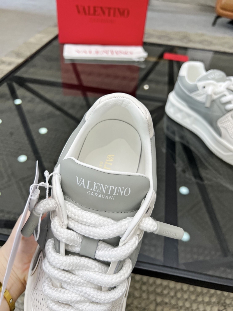 Valentino Sneakers